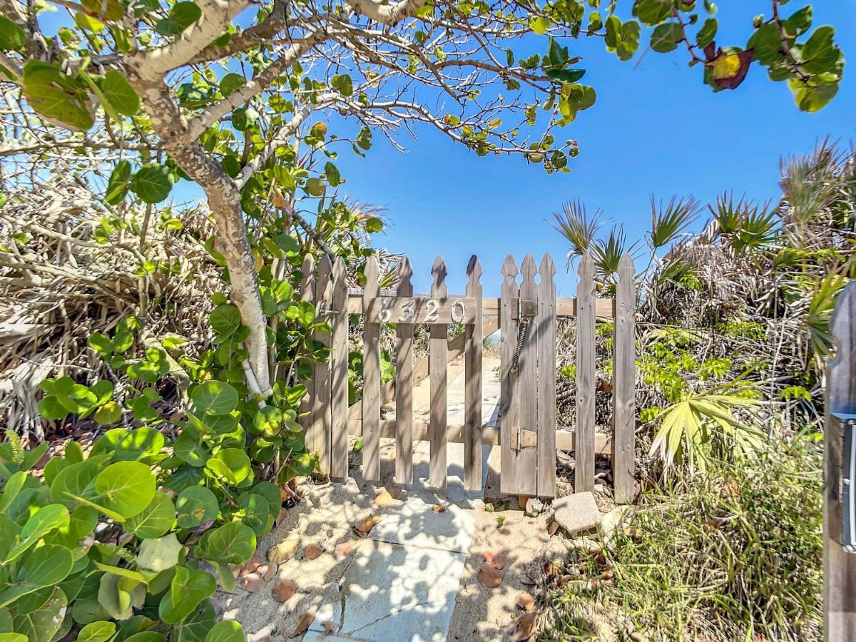 Beachfront Home With Wrap Around Deck And Rooftop Deck - 6320 S. Atlantic New Smyrna Beach Exterior photo