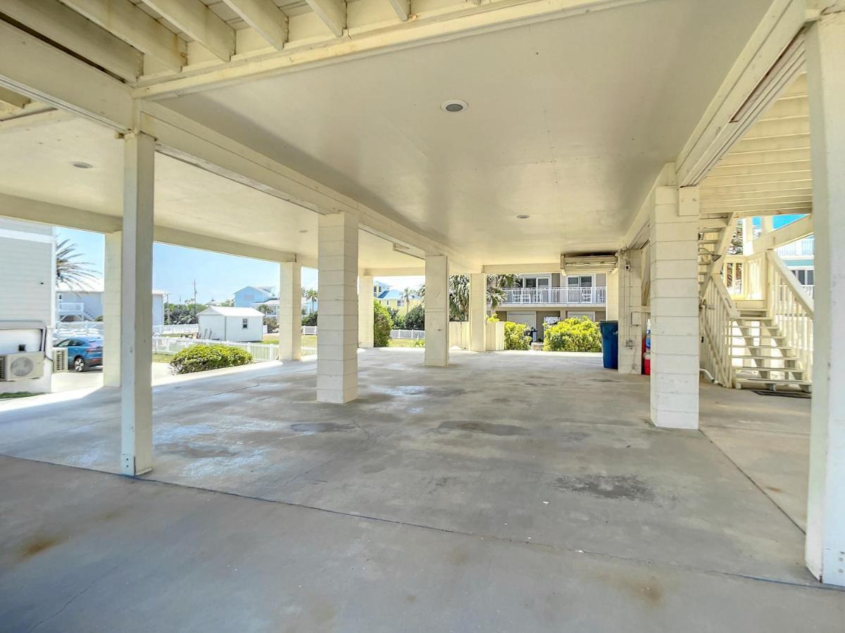 Beachfront Home With Wrap Around Deck And Rooftop Deck - 6320 S. Atlantic New Smyrna Beach Exterior photo